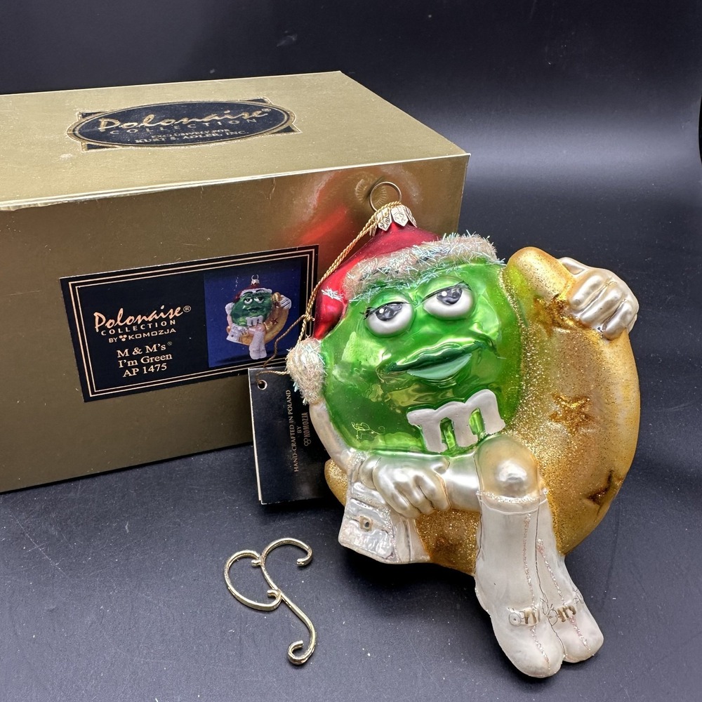 KURT ADLER POLONAISE I'M GREEN M&M ORNAMENT AP1475‎